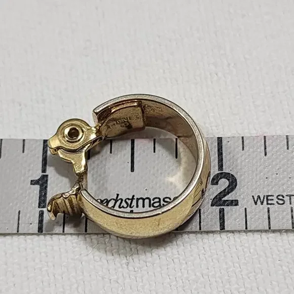 Wide Chunky Polished Gold Tone Earrings Hoop Huggie Leaver Back Monet Vintage - Picture 6 of 7